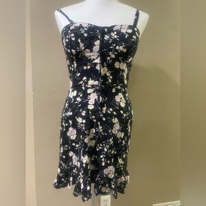 Wallflower dress juniors M black